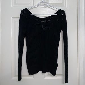 Long sleeve, with holes